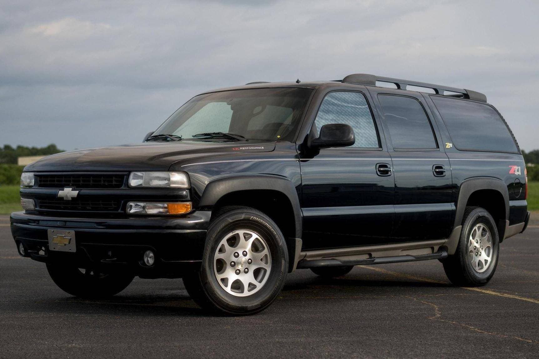 2002 Chevrolet Suburban sold for $21,000