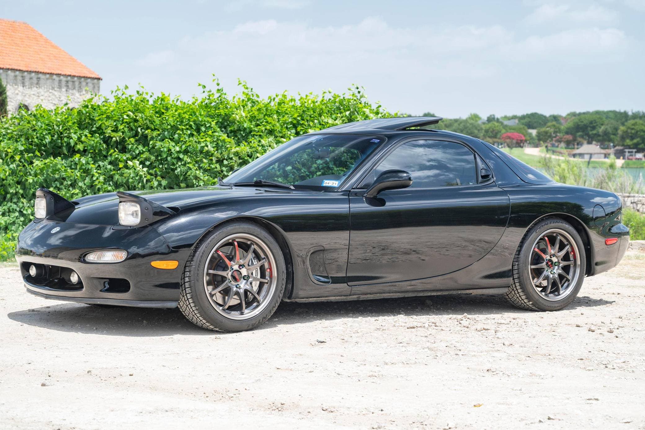 1995 Mazda FD RX-7 sold for $38,250