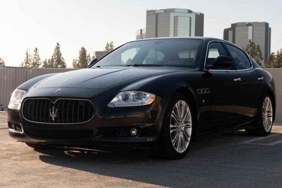 2011 Maserati Quattroporte sold for $23,000