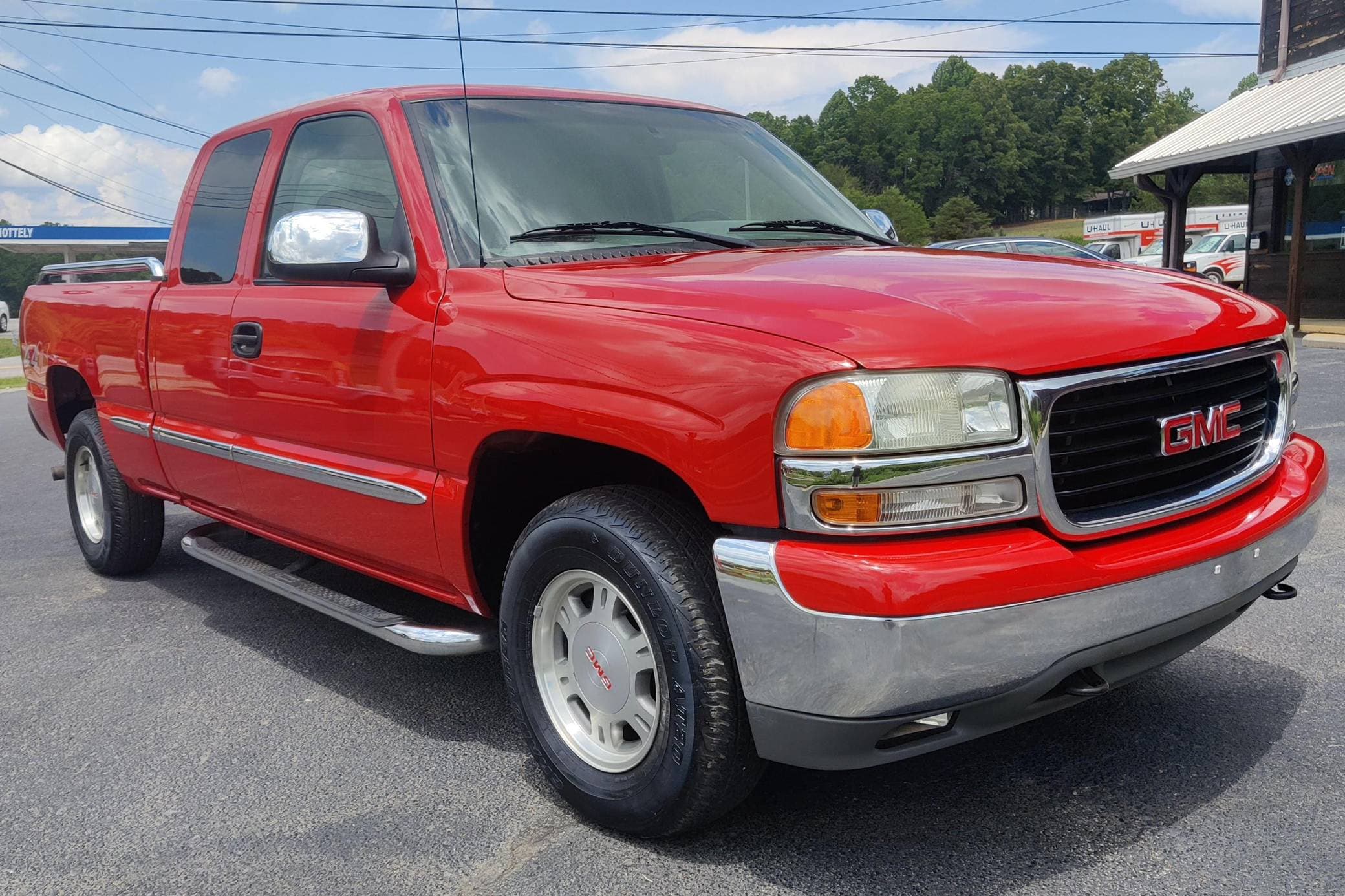 2001 GMC Sierra sold for $14,250