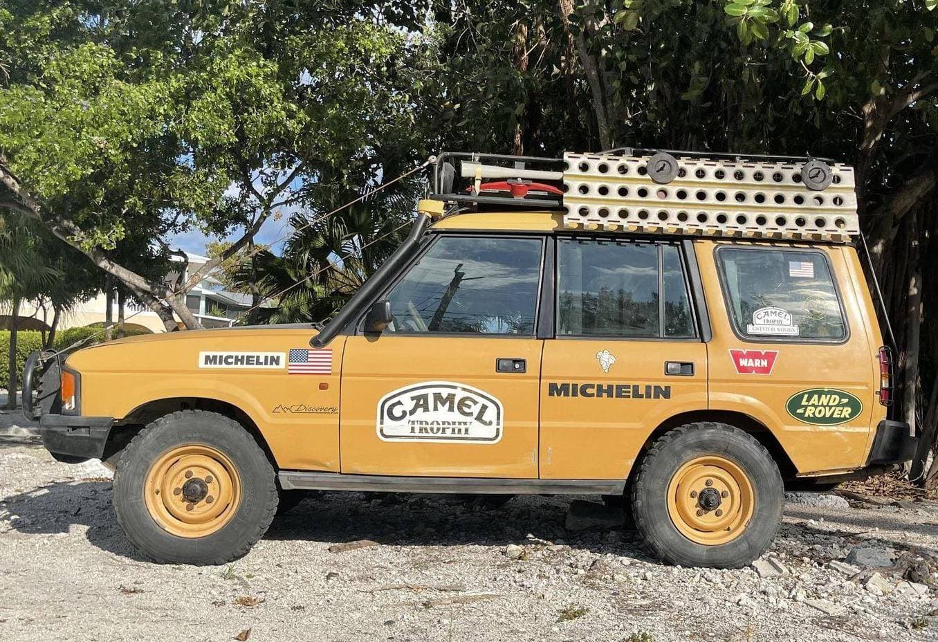 1992 Land Rover Discovery sold for $90,000