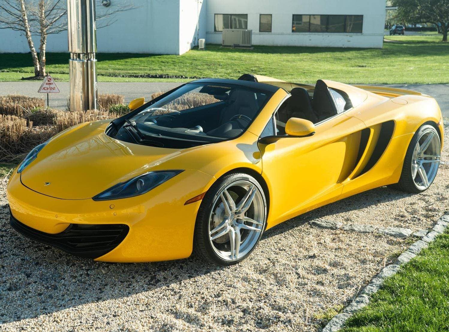 2014 McLaren MP4-12C sold for $108,000