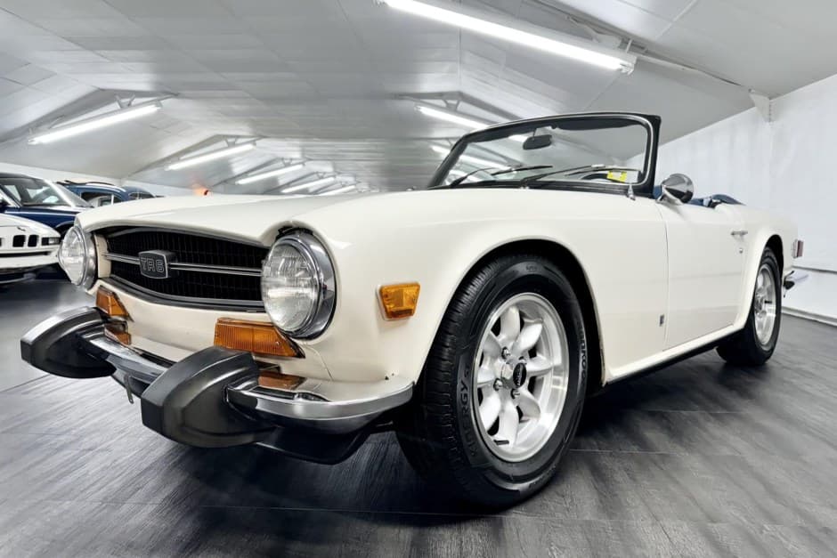 1974 Triumph TR6 sold for $24,250