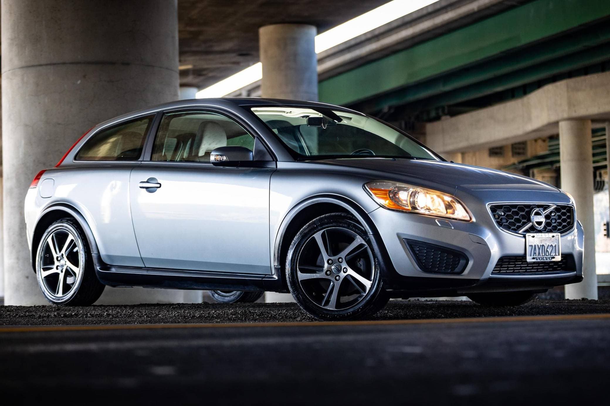 2013 Volvo C30 sold for $16,500