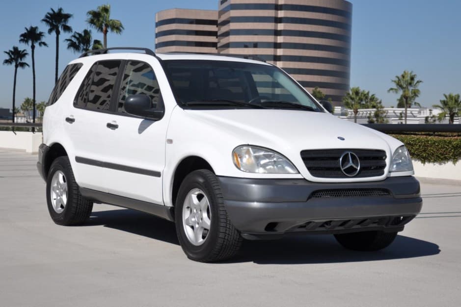 1999 Mercedes-Benz M-Class & GLE-Class sold for $6,900