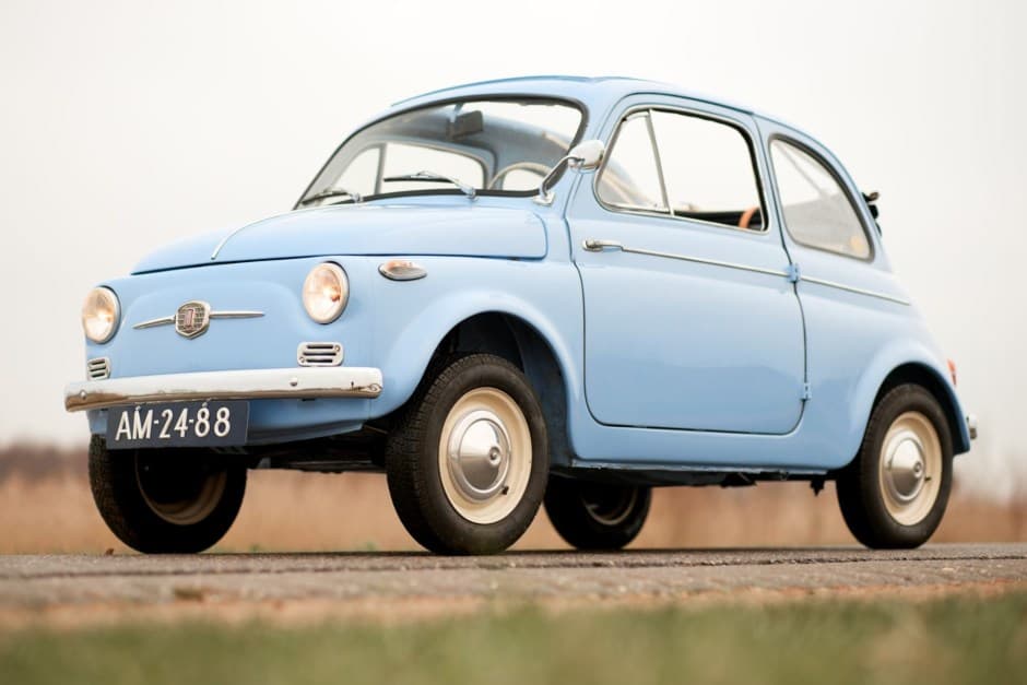 1960 Fiat Nuova 500 (1957-1975) sold for $17,000