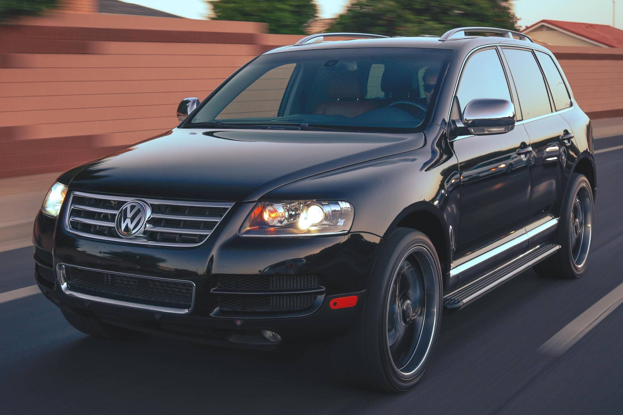 2007 Volkswagen Touareg sold for $19,000