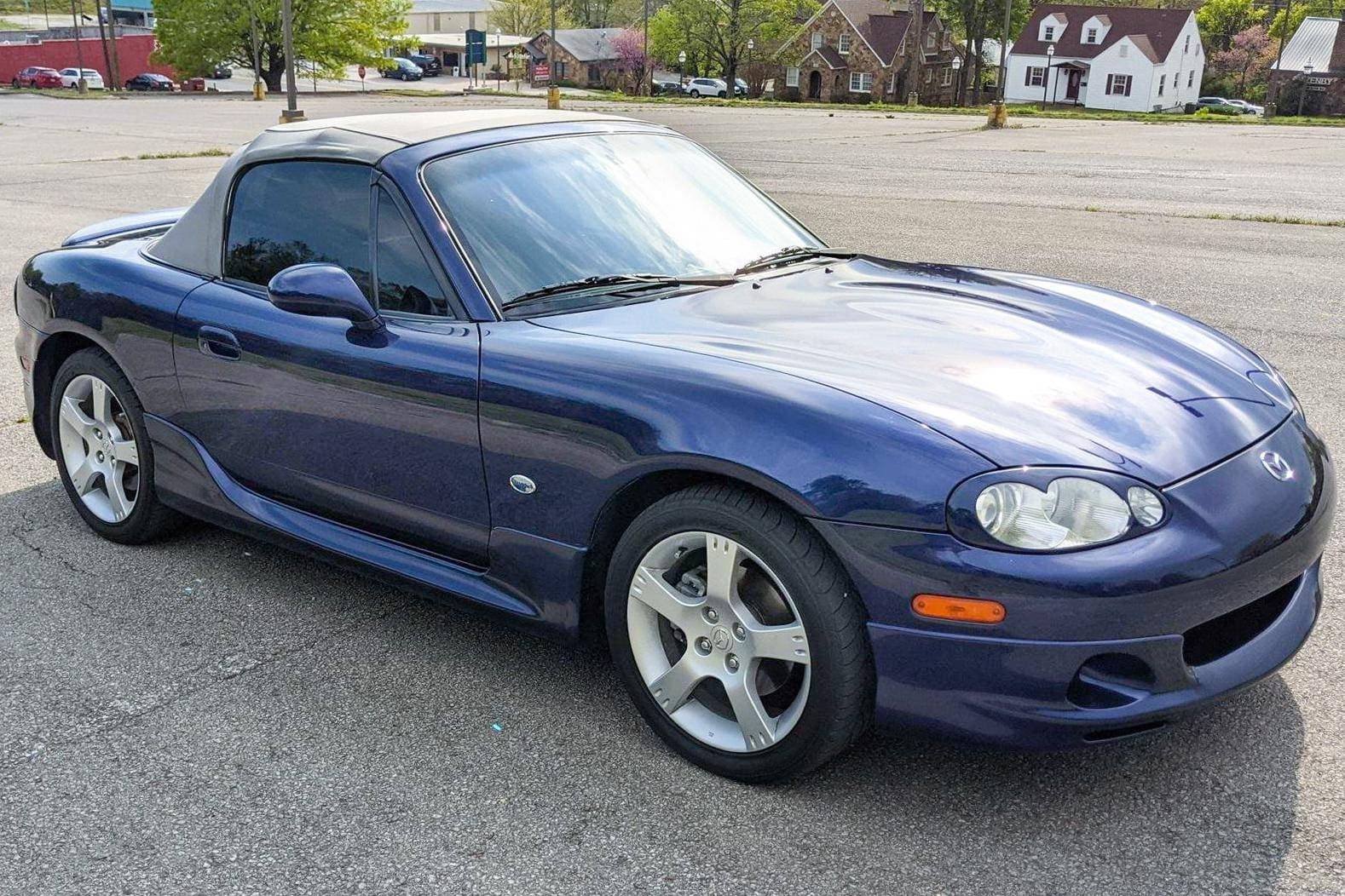 2003 Mazda NB Miata sold for $11,007