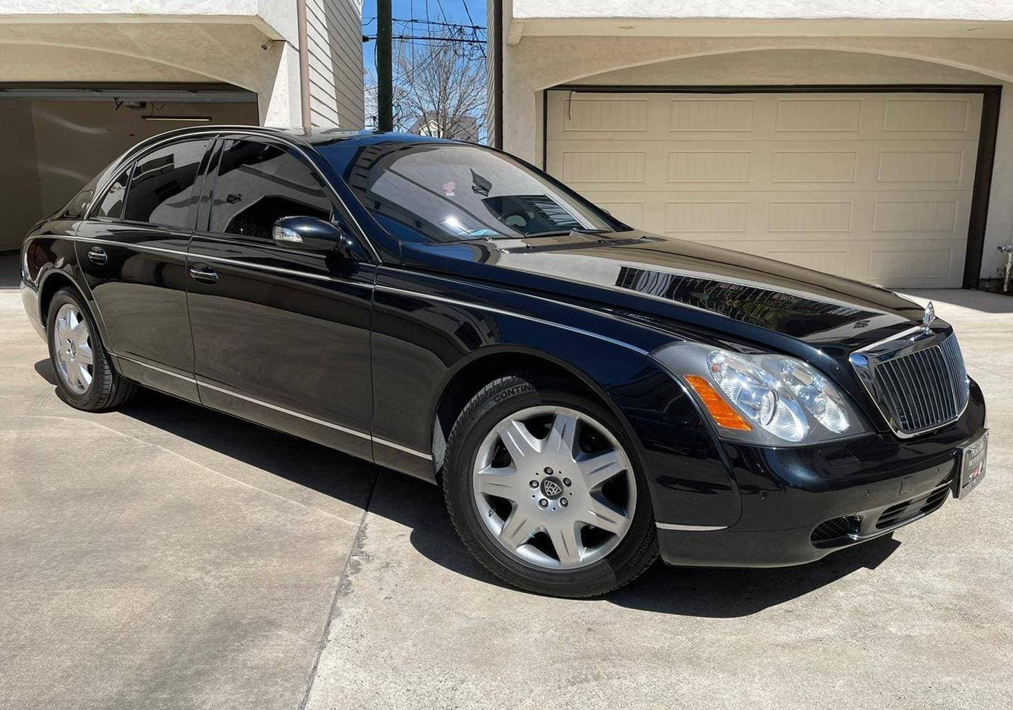 2005 Maybach 57 sold for $40,250