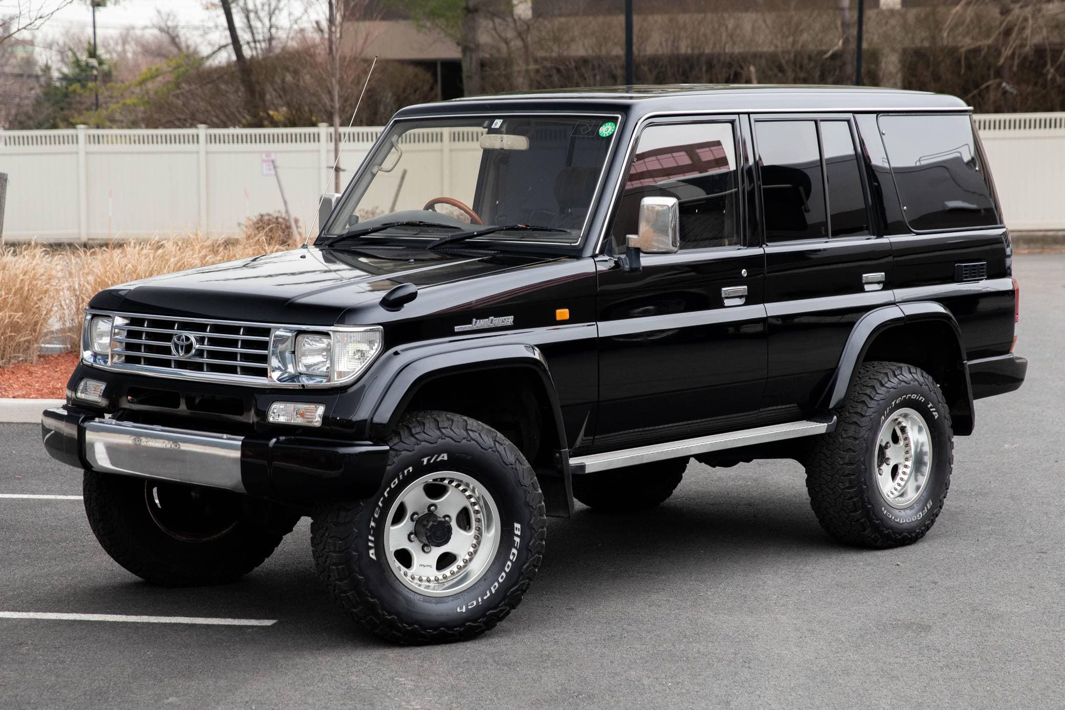 1993 Toyota Land Cruiser sold for $26,000