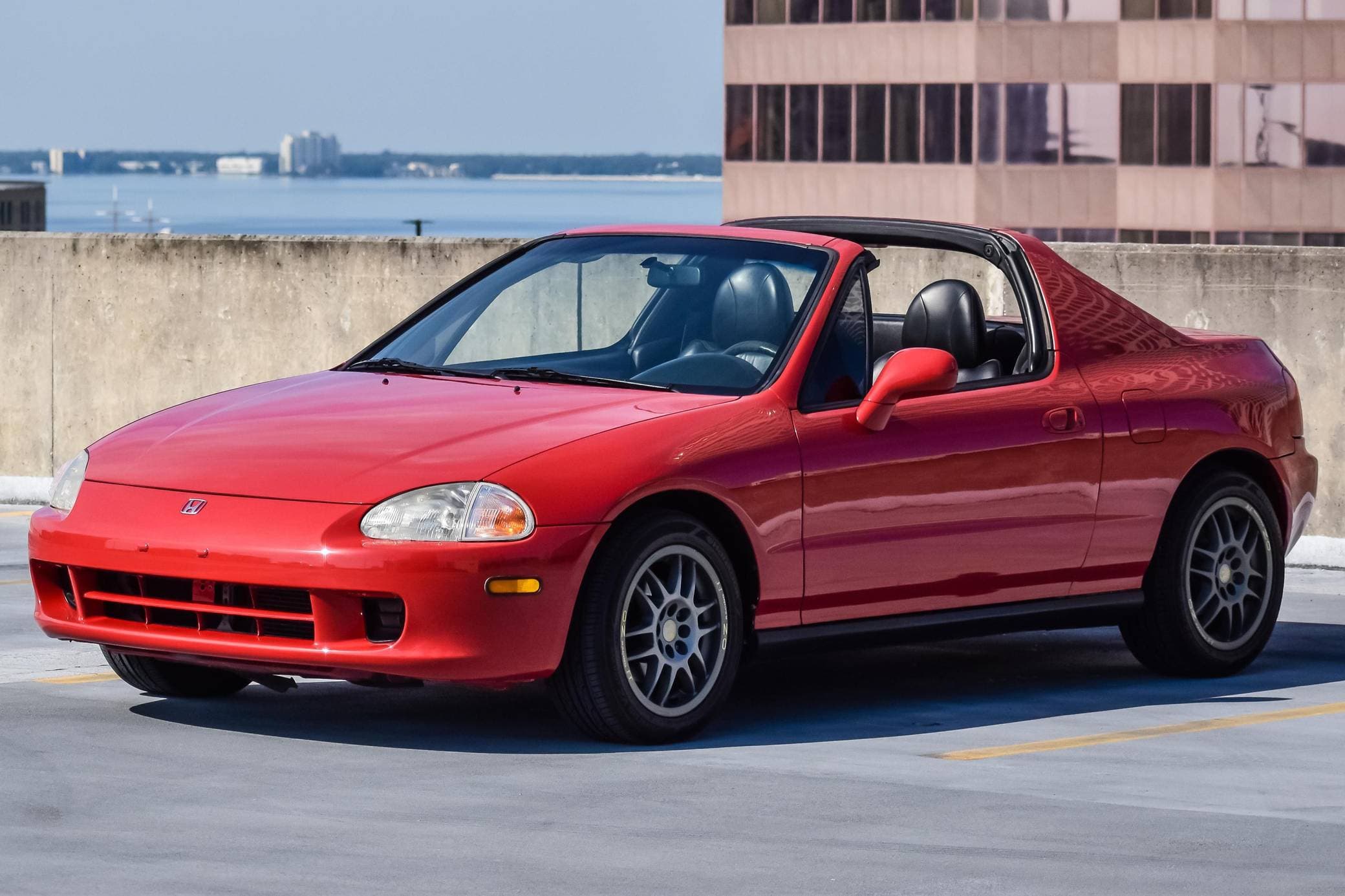 1997 Honda Del Sol sold for $8,000