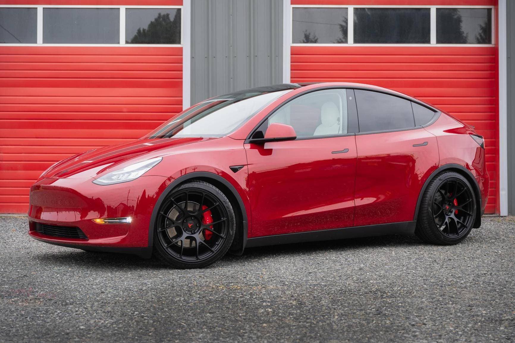 2020 Tesla Model Y sold for $33,007