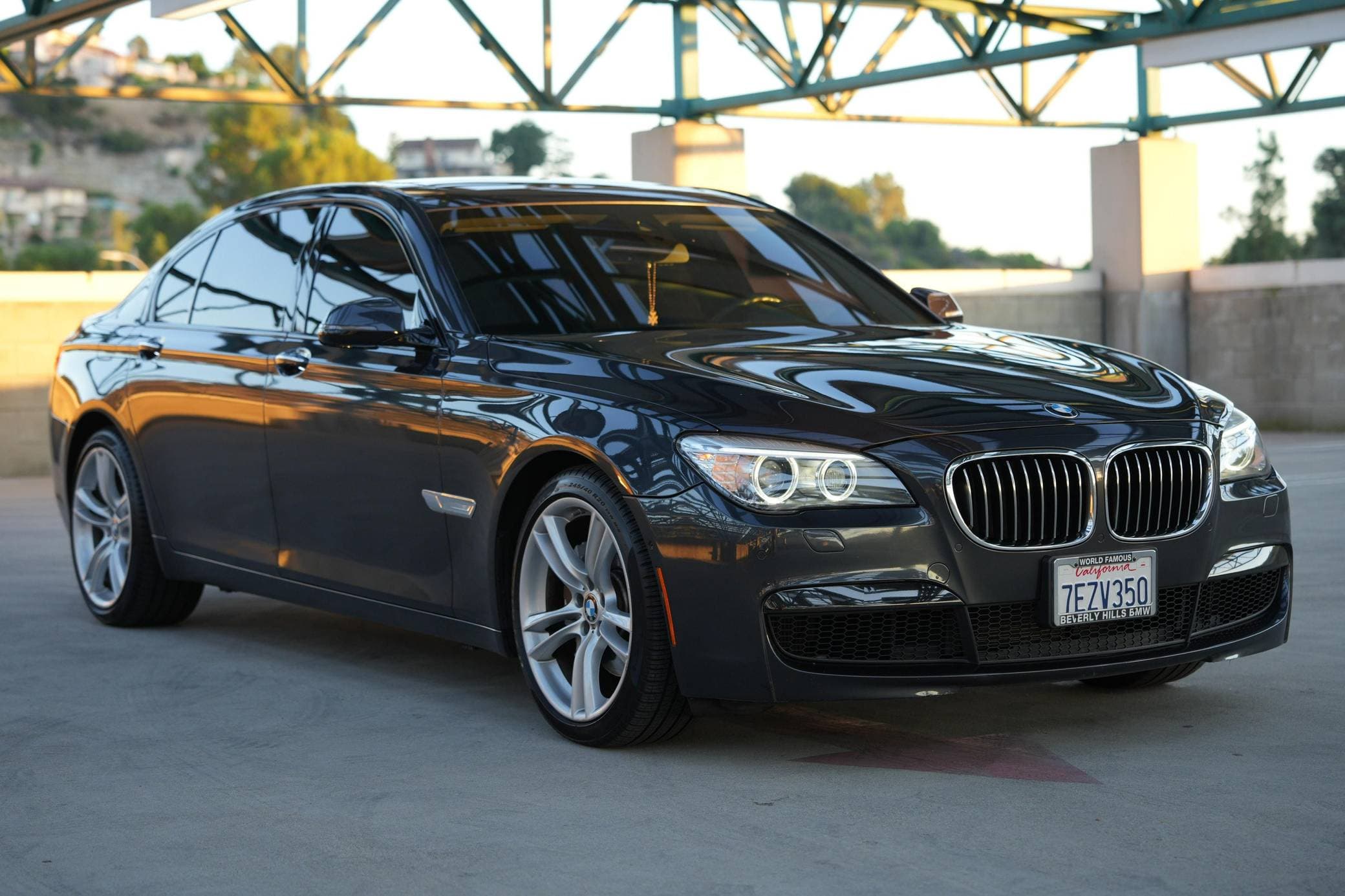 2014 BMW 7 Series sold for $12,600