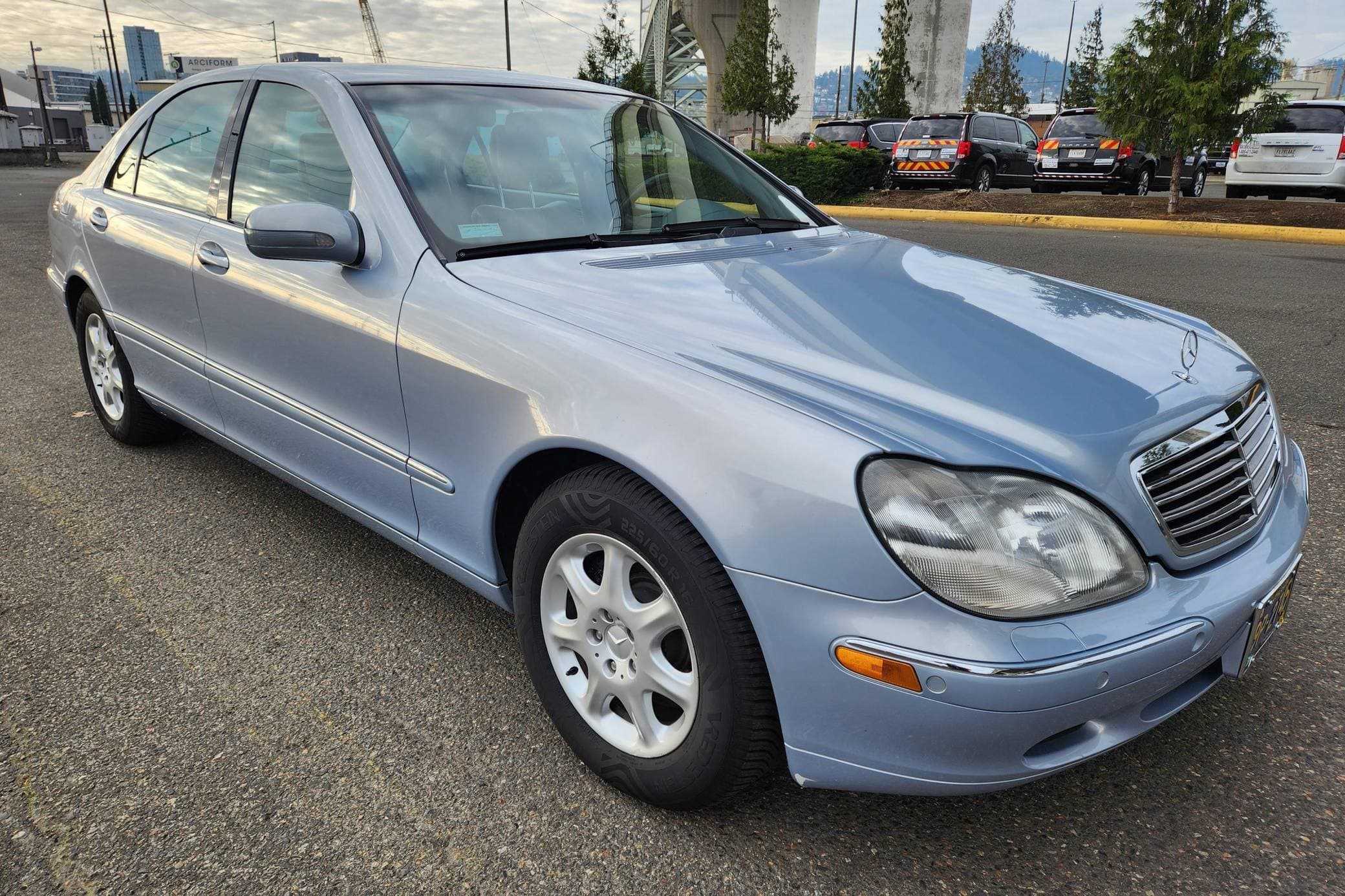 2000 Mercedes-Benz S-Class sold for $6,500