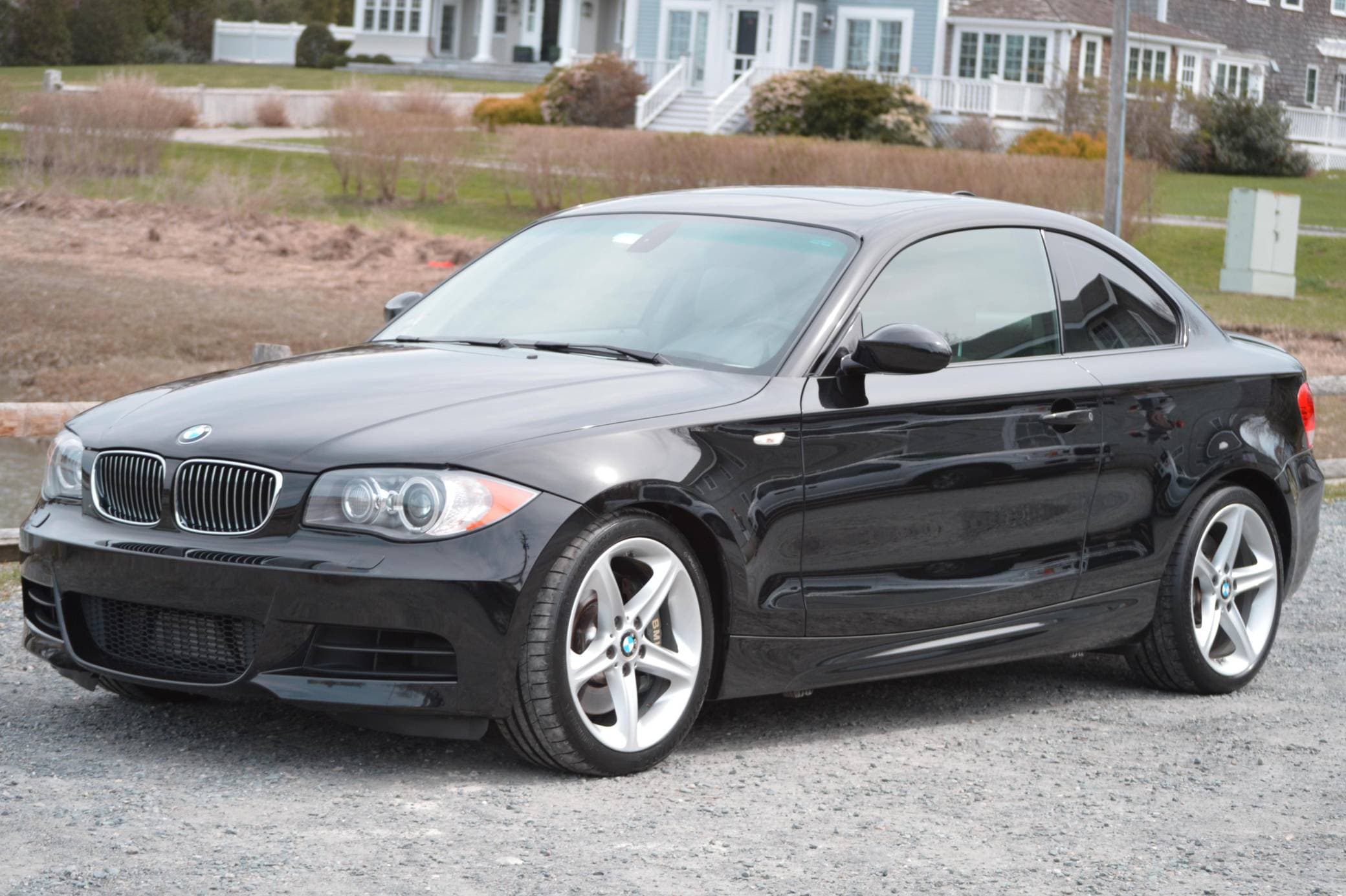 2008 BMW 1 Series sold for $13,300