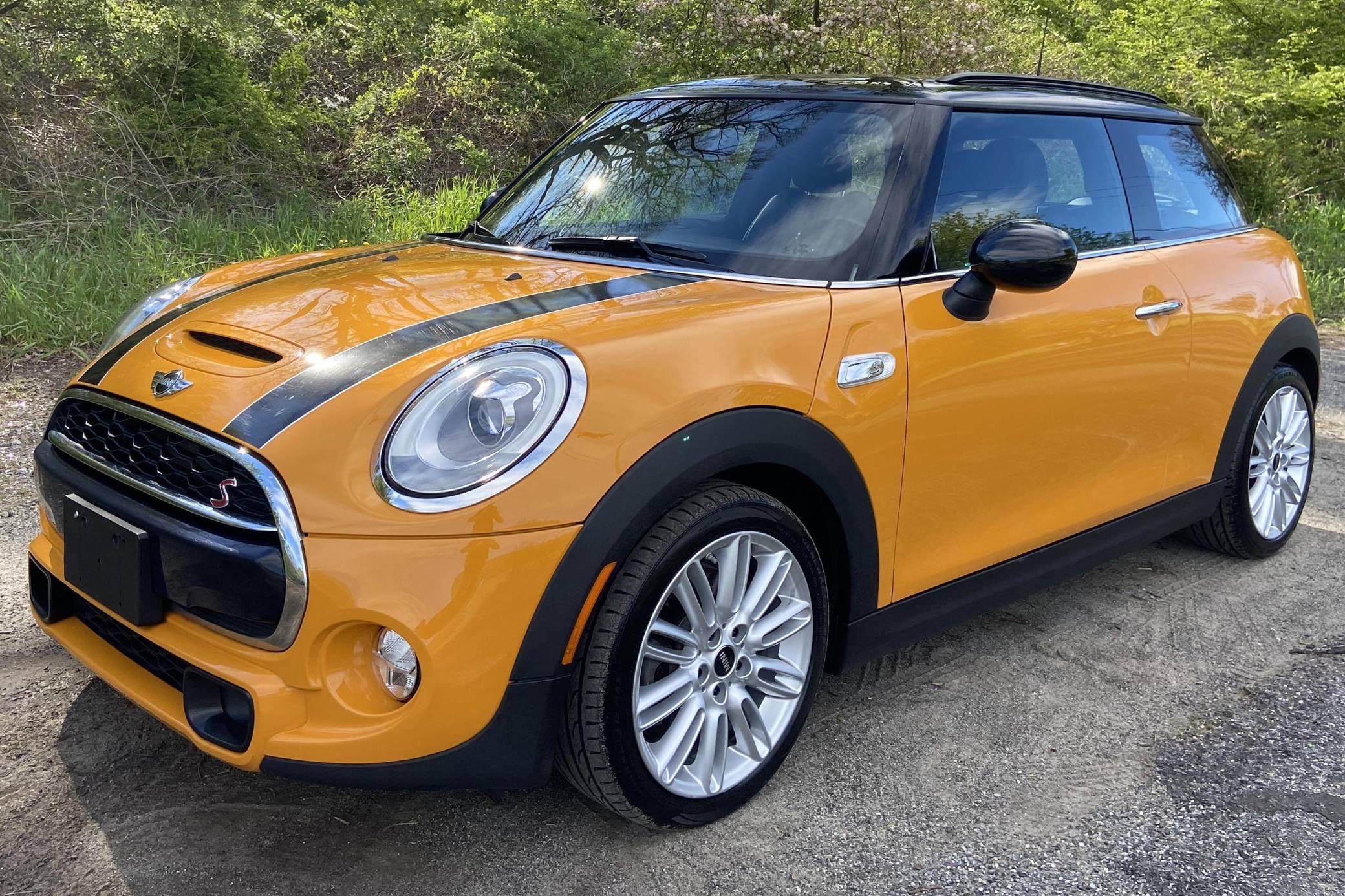 2017 MINI Cooper sold for $19,999