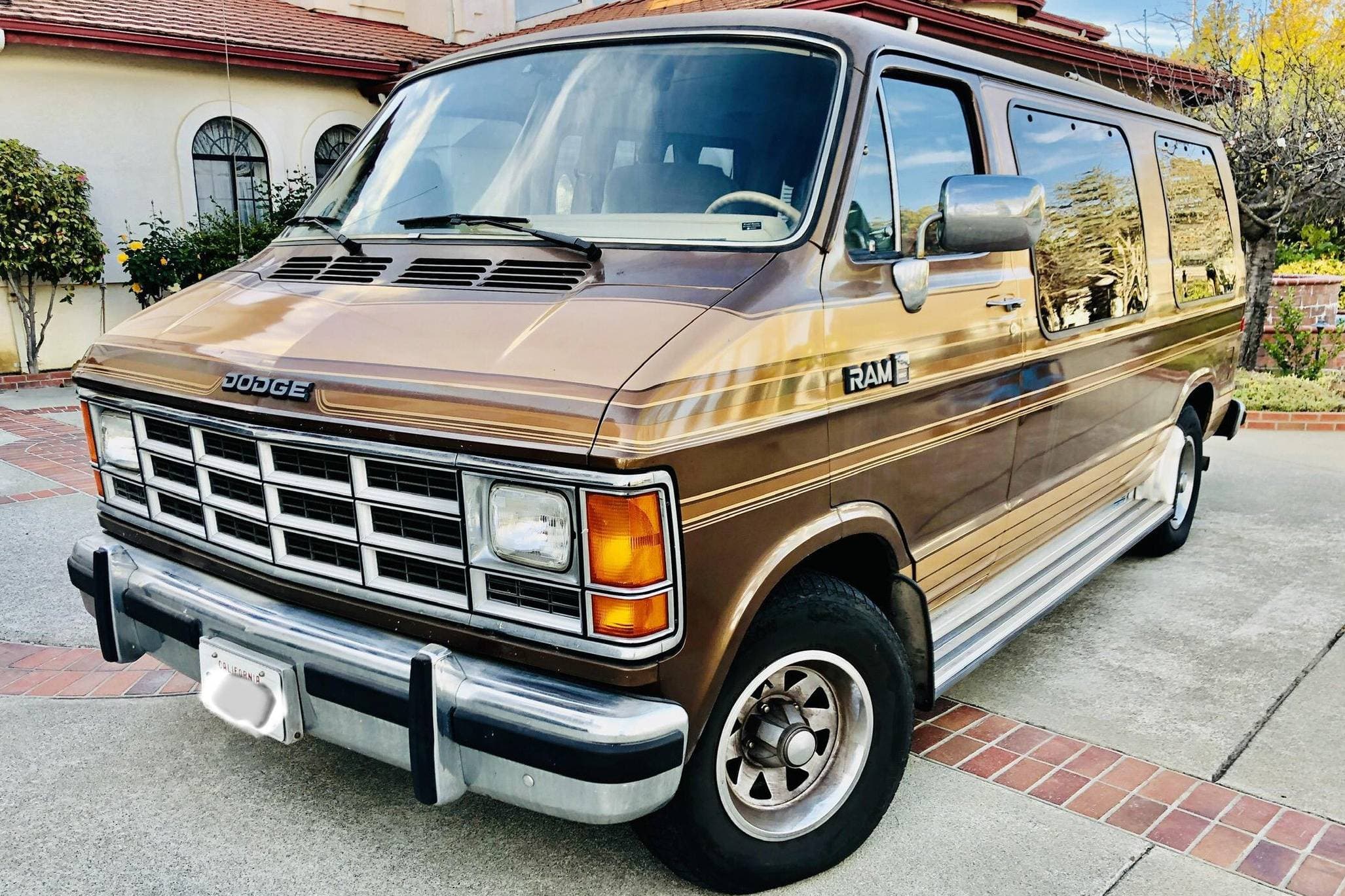 1988 Dodge Ram Van sold for $8,800