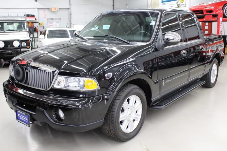 2002 Lincoln Blackwood & Mark LT sold for $32,000