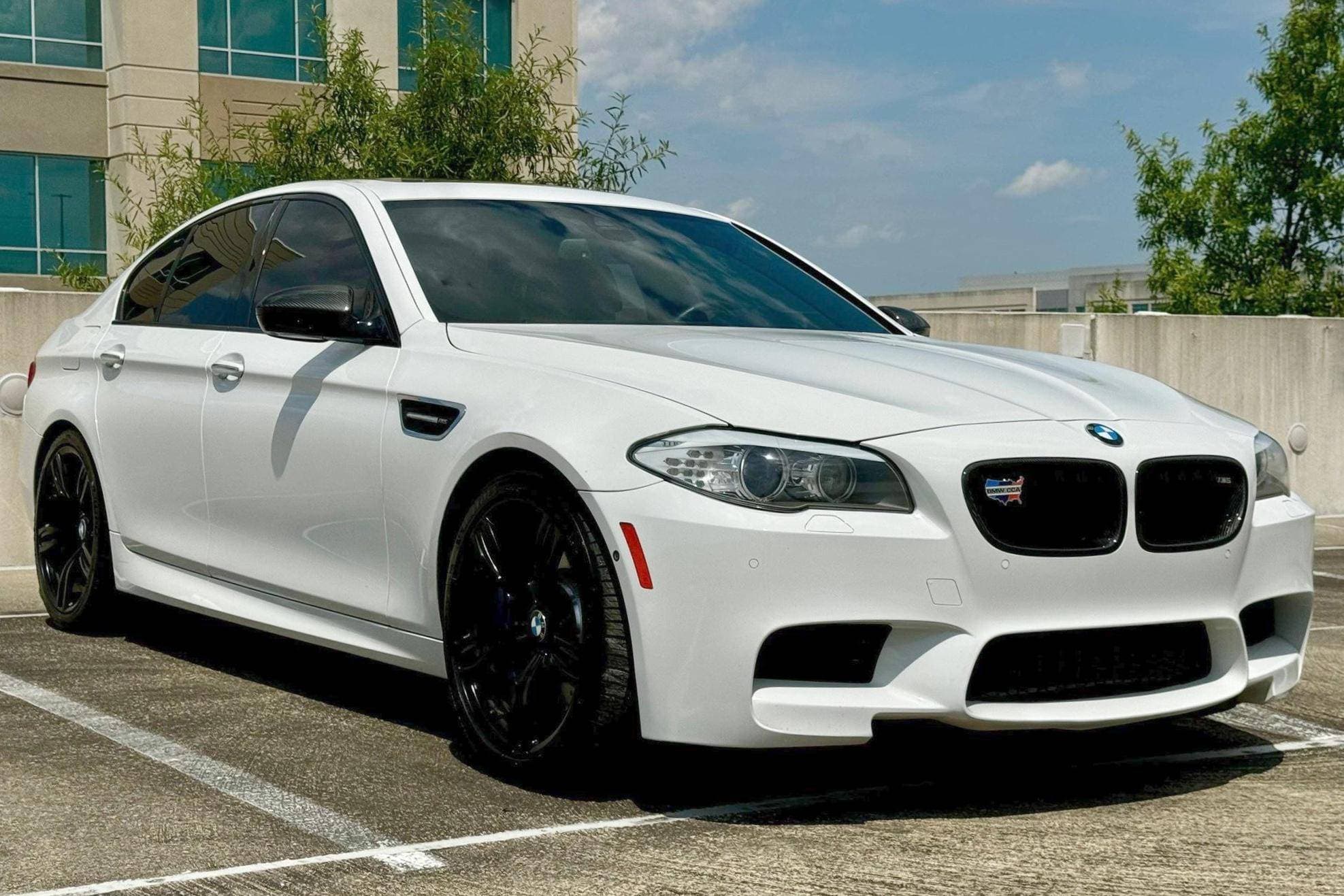 2013 BMW F10 M5 sold for $21,750