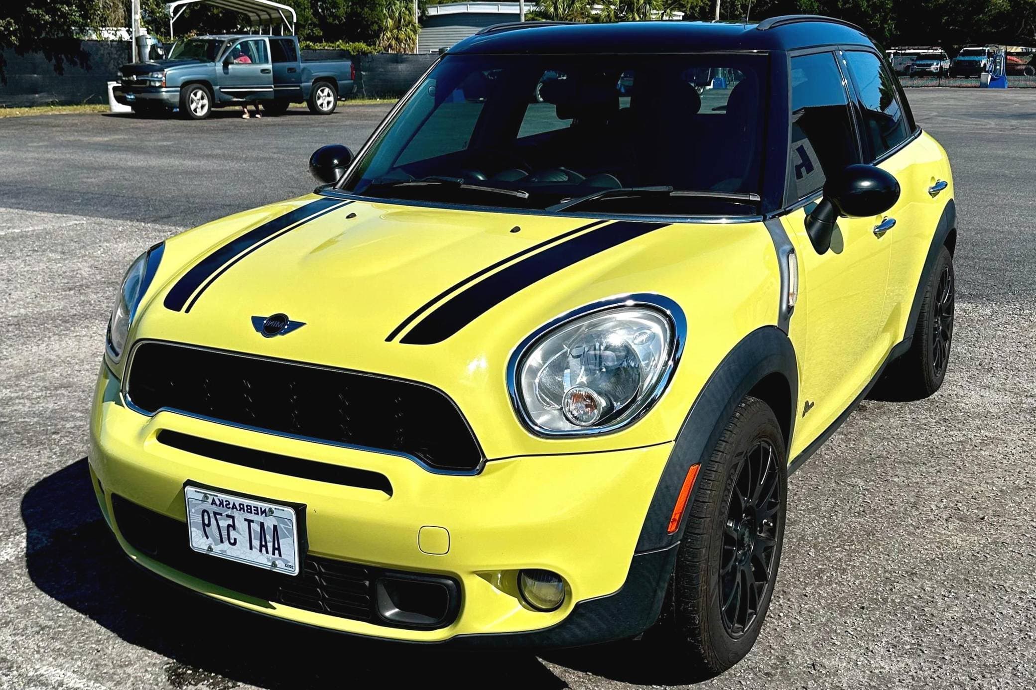 2011 MINI Cooper Countryman sold for $6,797