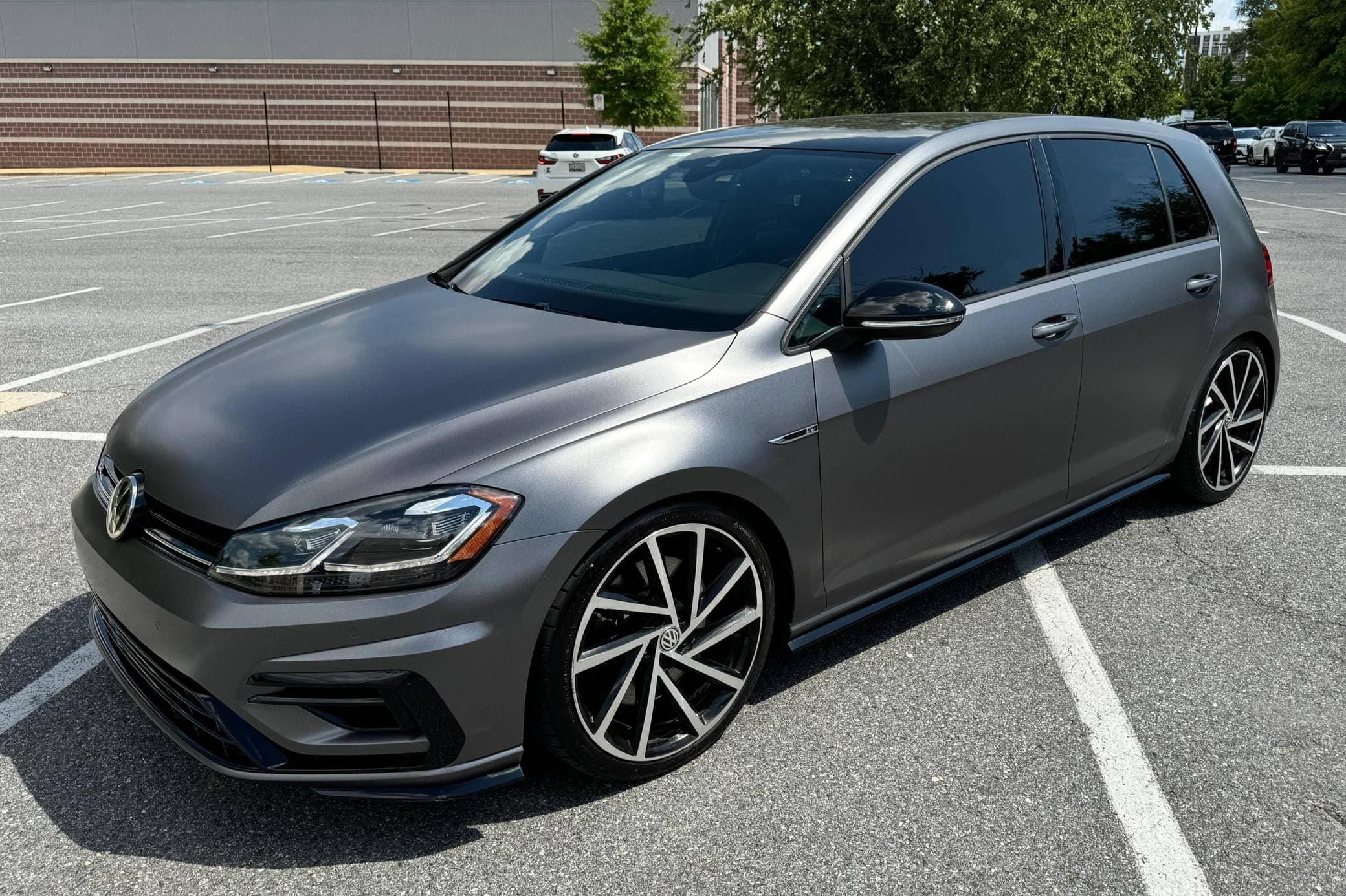 2018 Volkswagen Golf R sold for $30,500