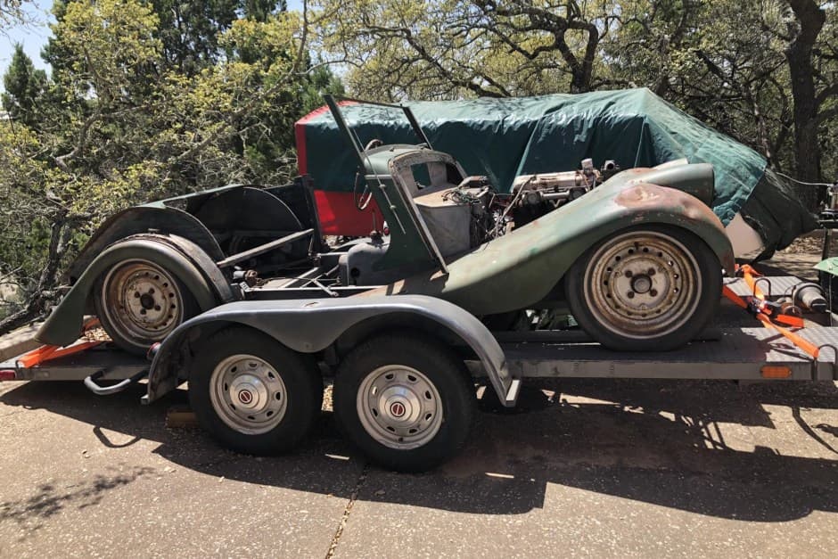 1960 Morgan Plus 4 sold for $5,000