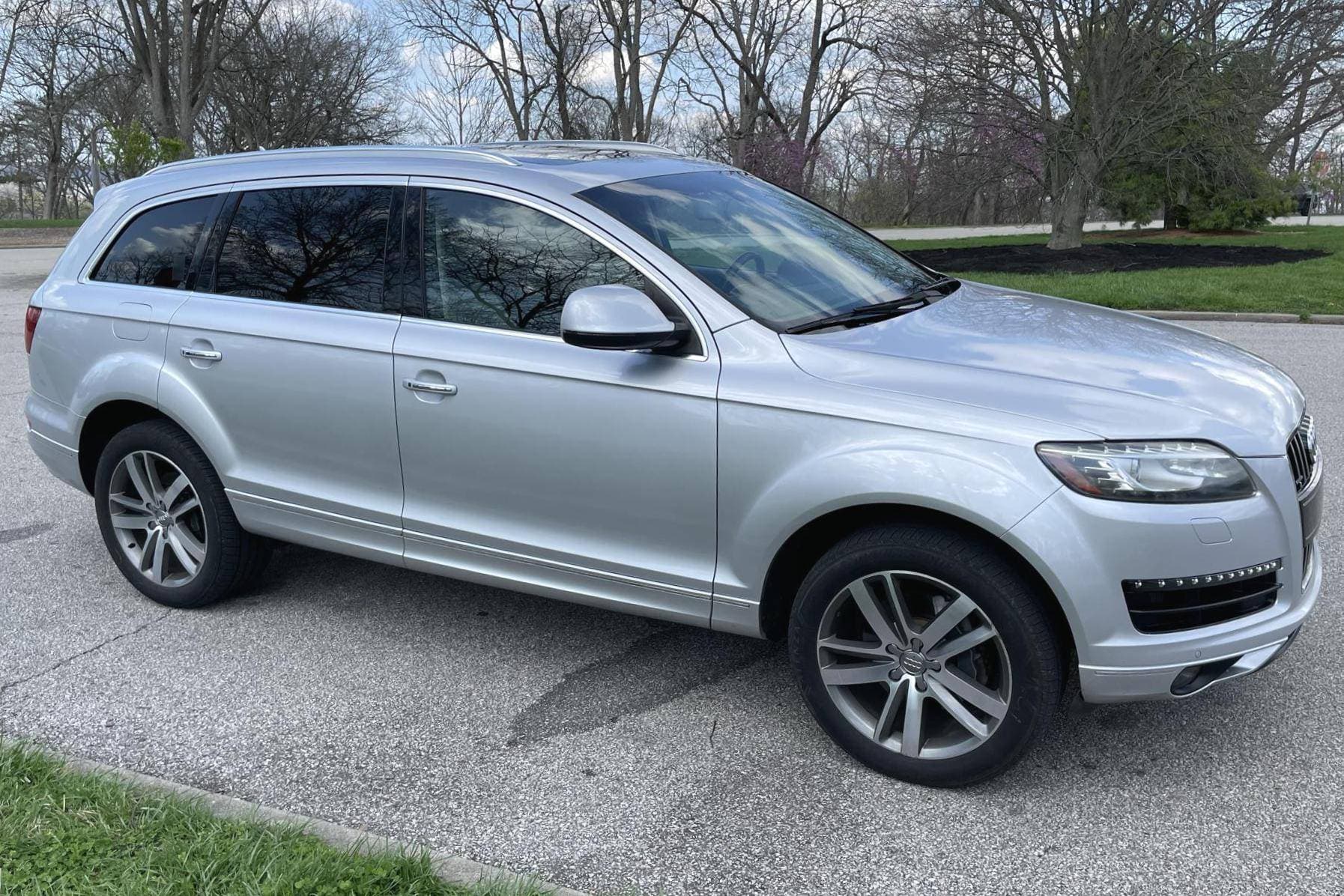 2011 Audi Q7 sold for $10,351