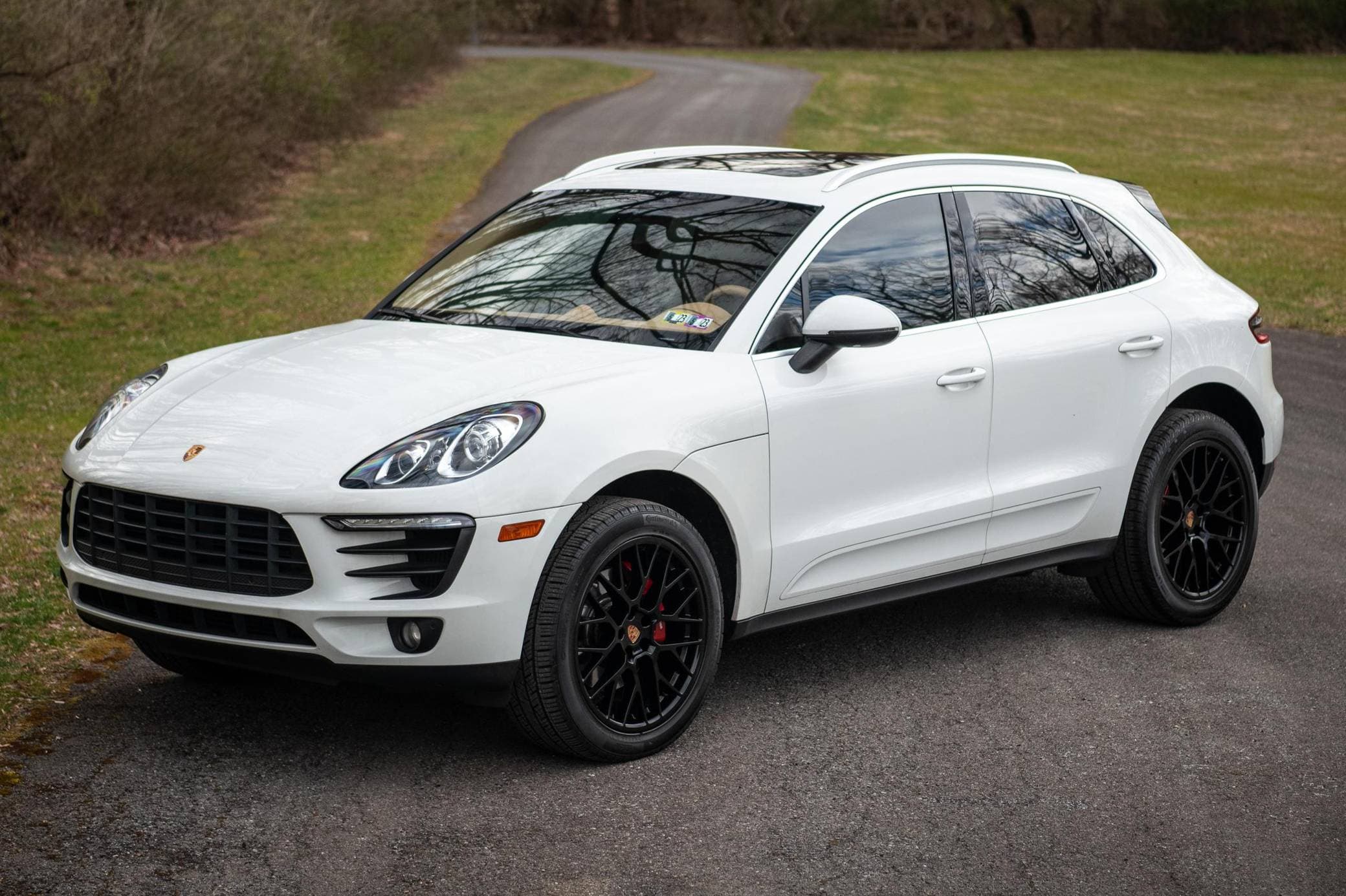 2016 Porsche Macan sold for $28,000