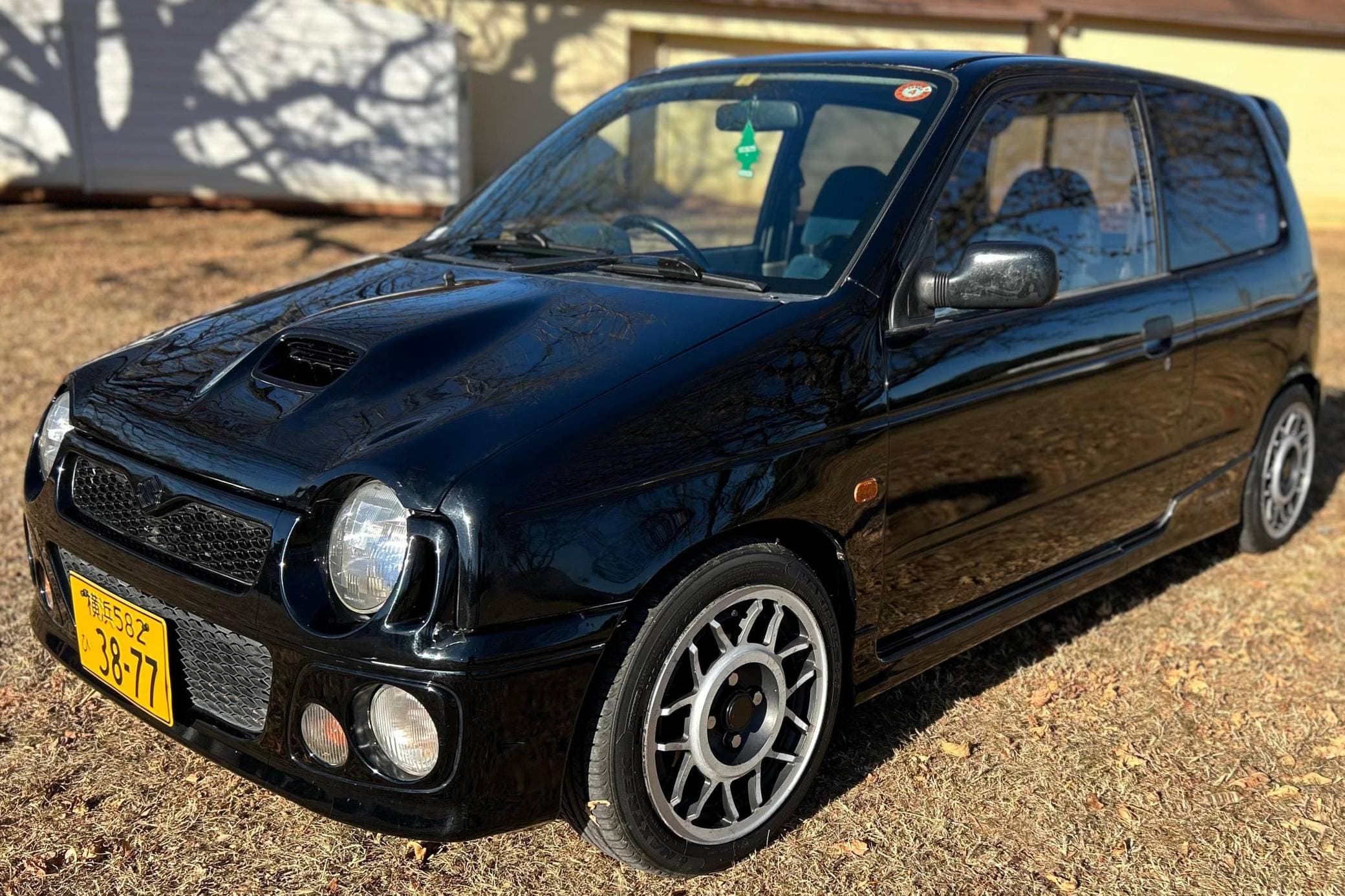 1995 Suzuki Alto sold for $8,500
