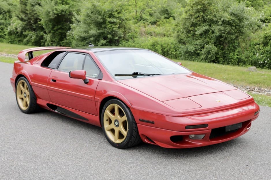 2000 Lotus Esprit sold for $46,000
