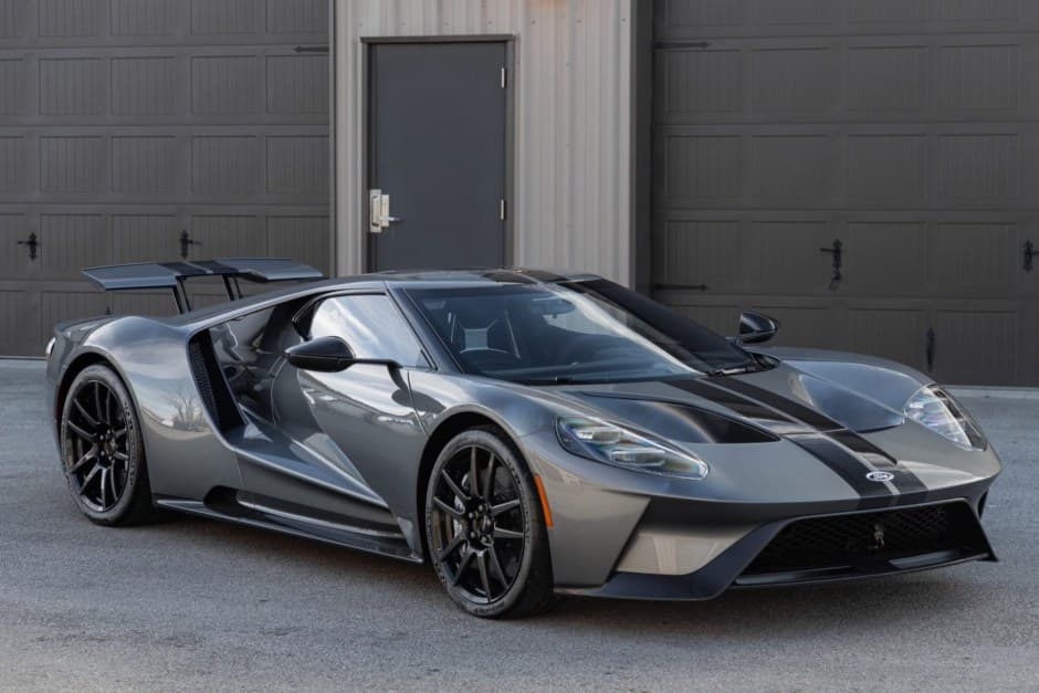 2021 Ford GT 2nd Generation sold for $1,050,000
