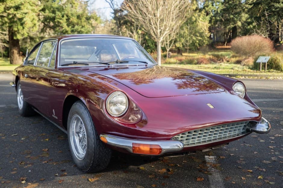 1970 Ferrari 365 GT 2+2 sold for $130,000