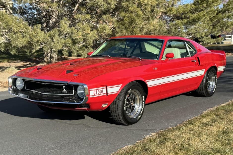 1969 Shelby Mustang GT350 & GT500 sold for $83,500