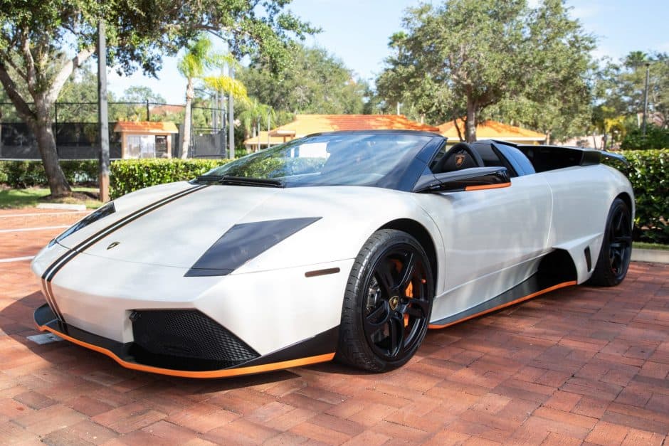 2008 Lamborghini Murciélago sold for $207,640