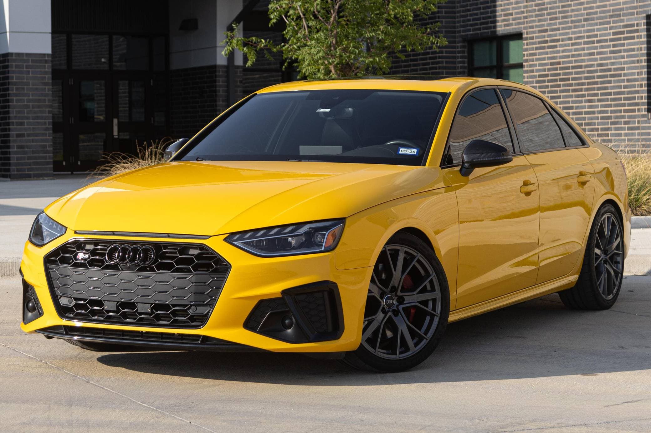2020 Audi B9 S4 sold for $33,254