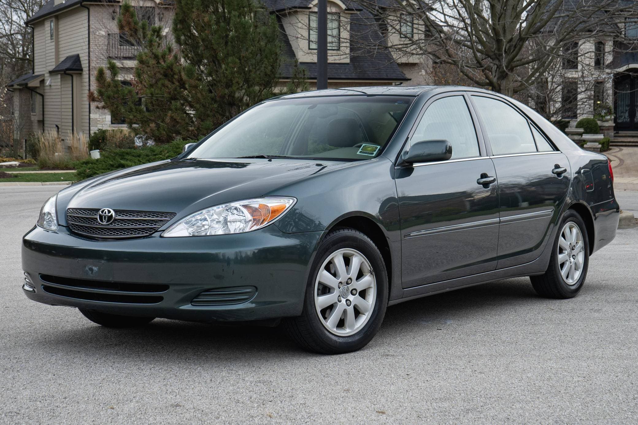 2002 Toyota Camry sold for $8,800