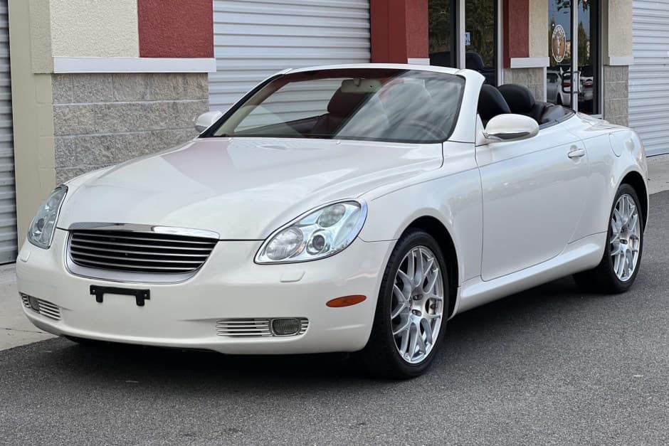 2005 Lexus SC sold for $15,250