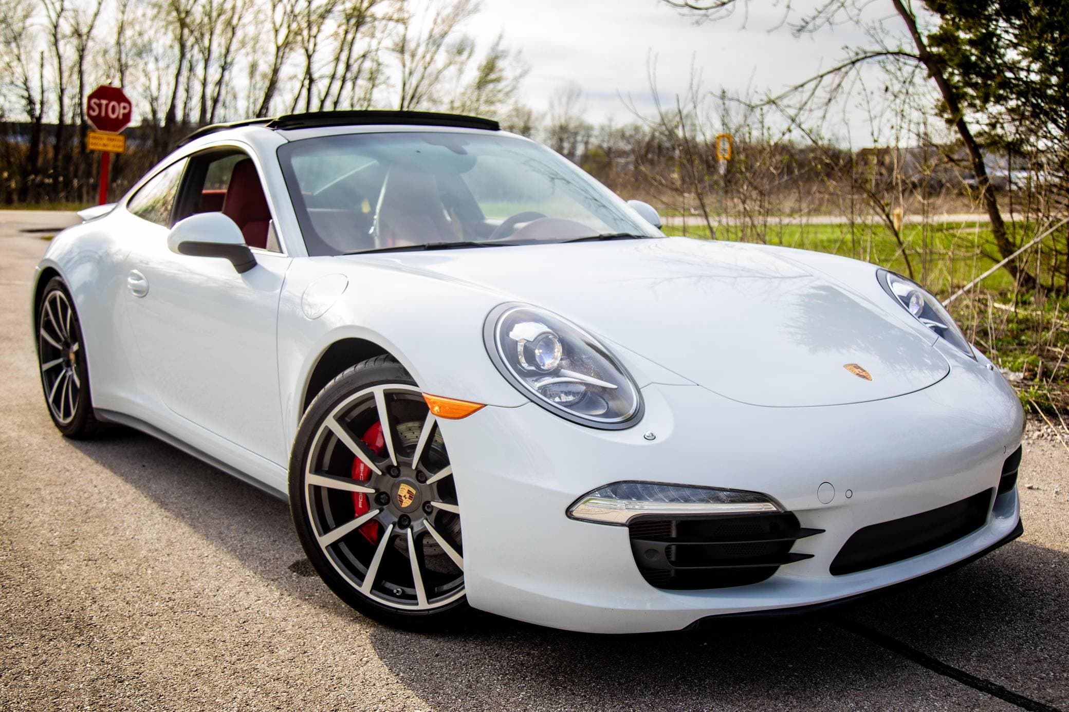 2015 Porsche 991 911 sold for $81,500