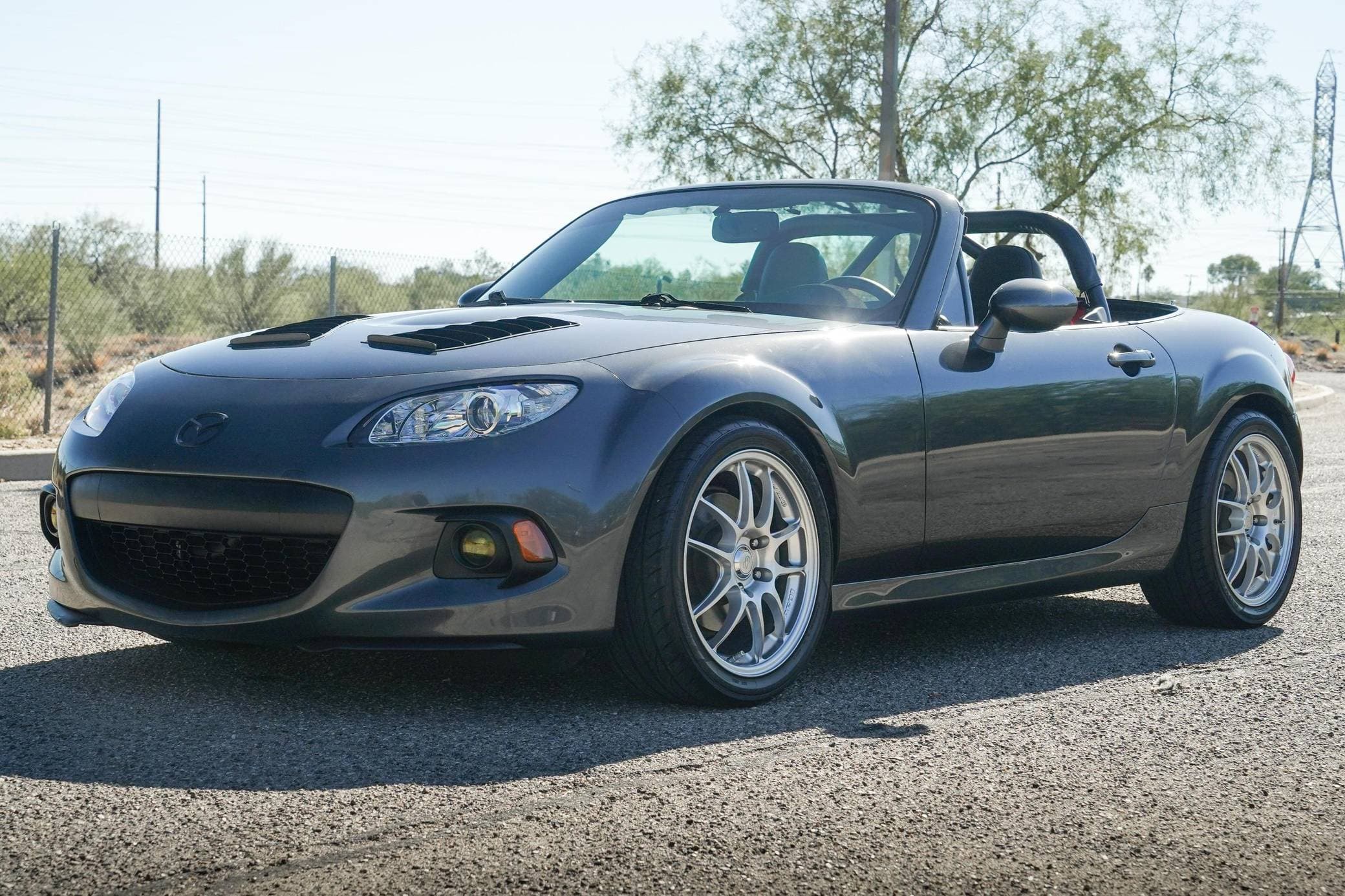 2015 Mazda NC Miata sold for $16,501