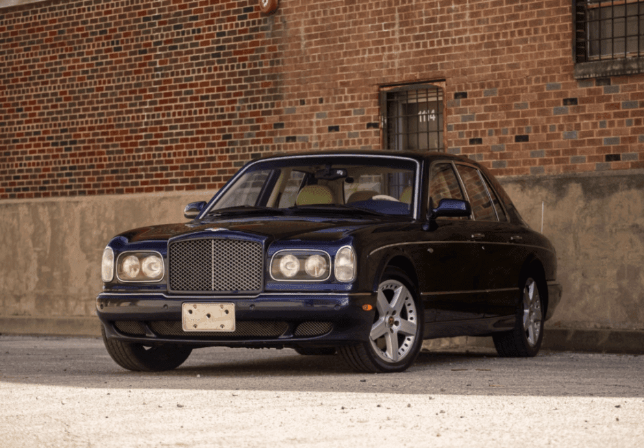 2000 Bentley Arnage sold for $20,250