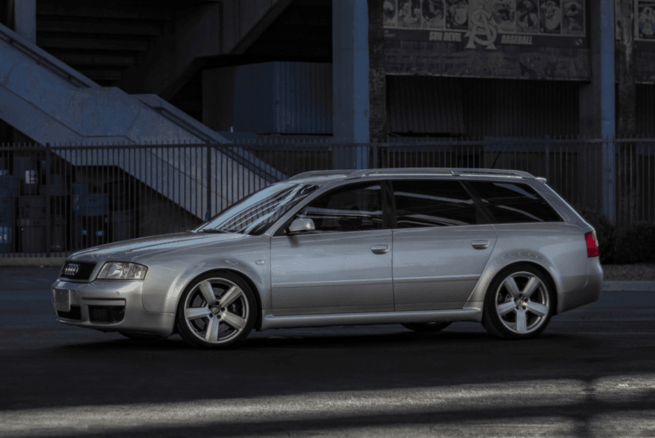 2003 Audi RS6 sold for $33,000