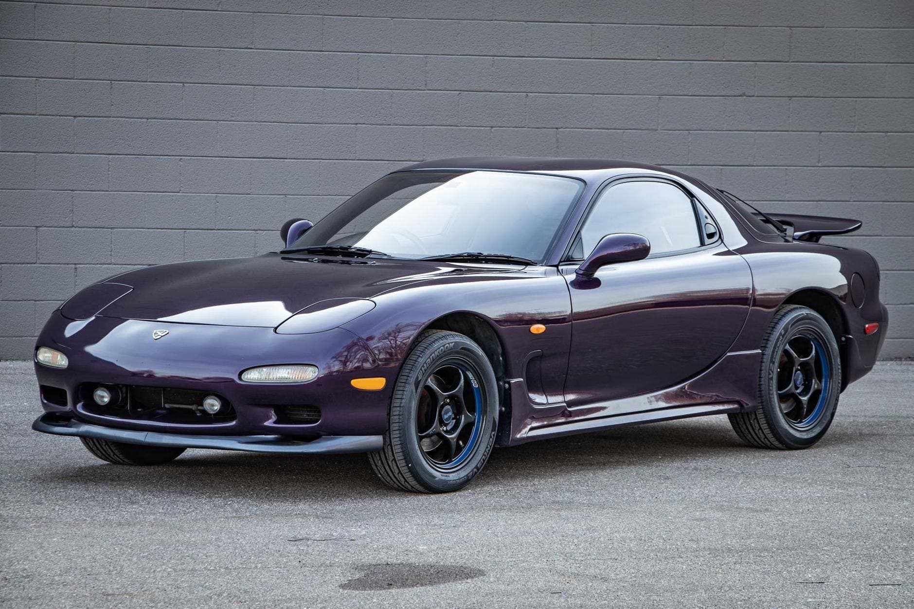 1994 Mazda FD RX-7 sold for $25,250