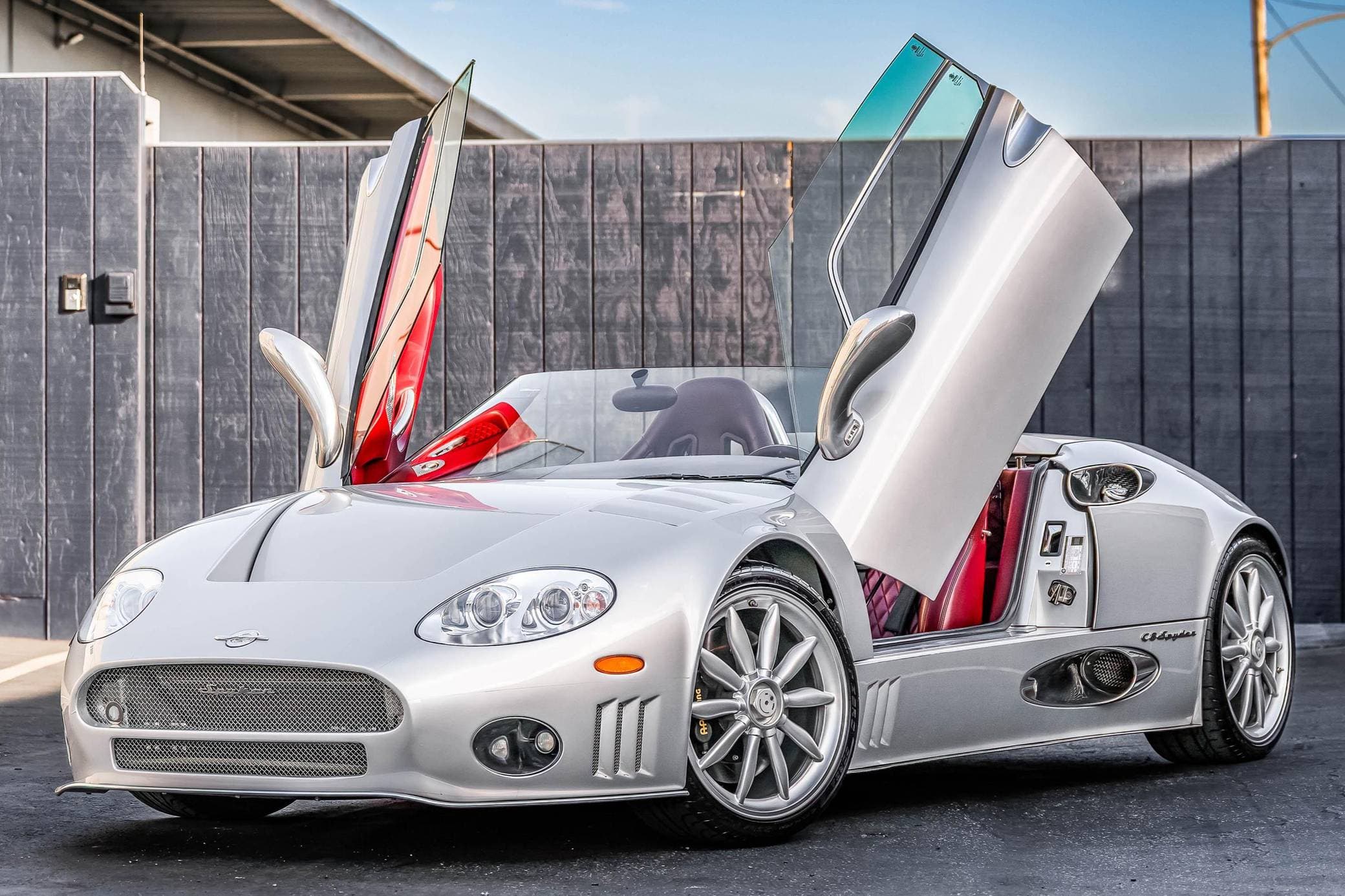 2006 Spyker C8 sold for $268,000
