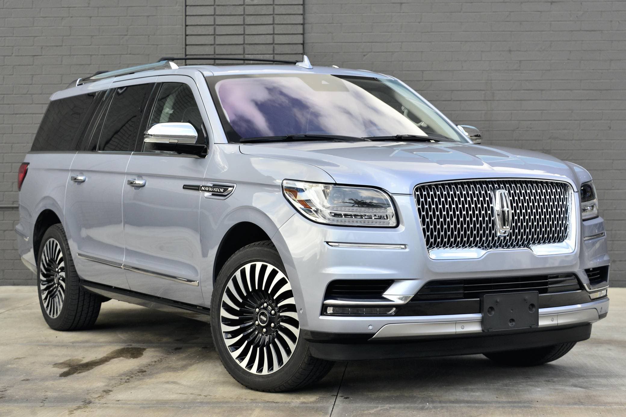 2019 Lincoln Navigator sold for $68,000