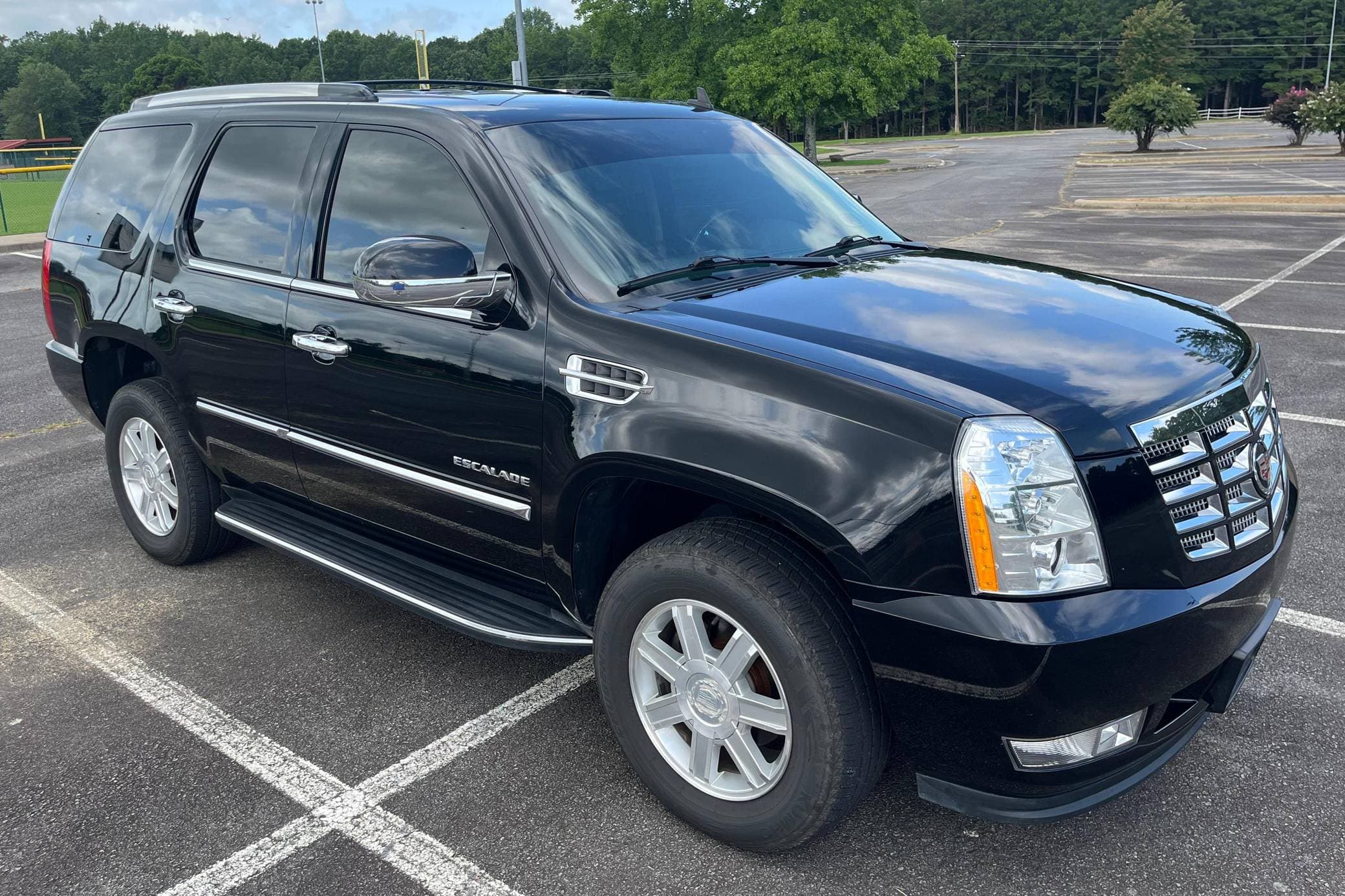 2010 Cadillac Escalade sold for $15,000