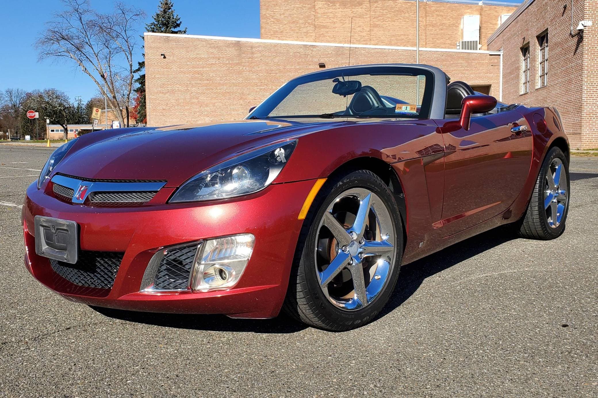 2009 Saturn Sky sold for $10,250