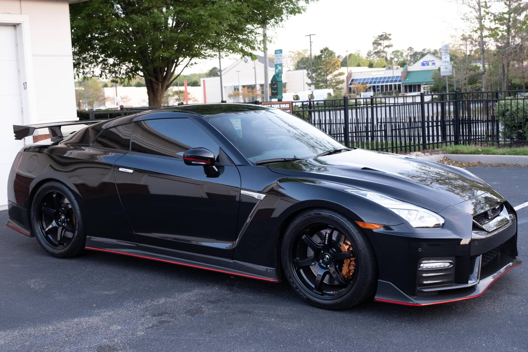 2017 Nissan R35 GT-R sold for $141,500