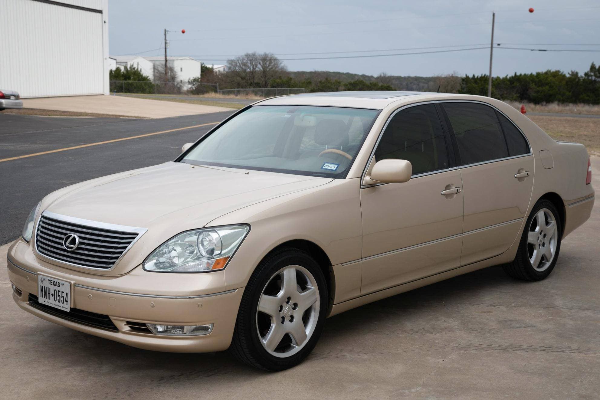 2006 Lexus LS sold for $8,400