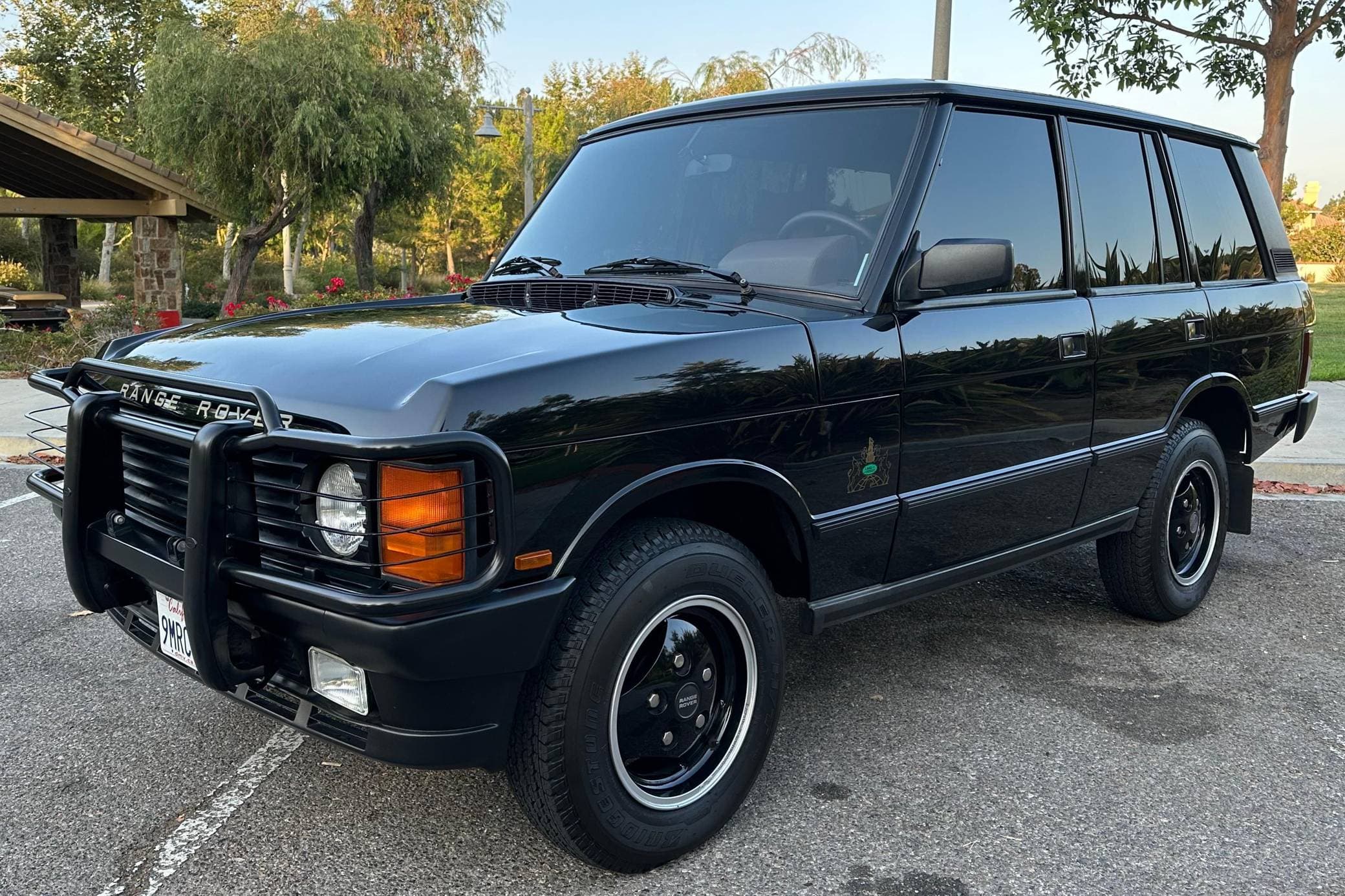 1993 Land Rover Range Rover sold for $15,250