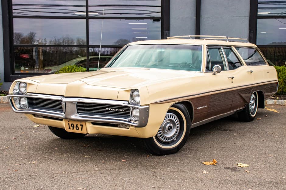 1967 Pontiac Safari sold for $16,000